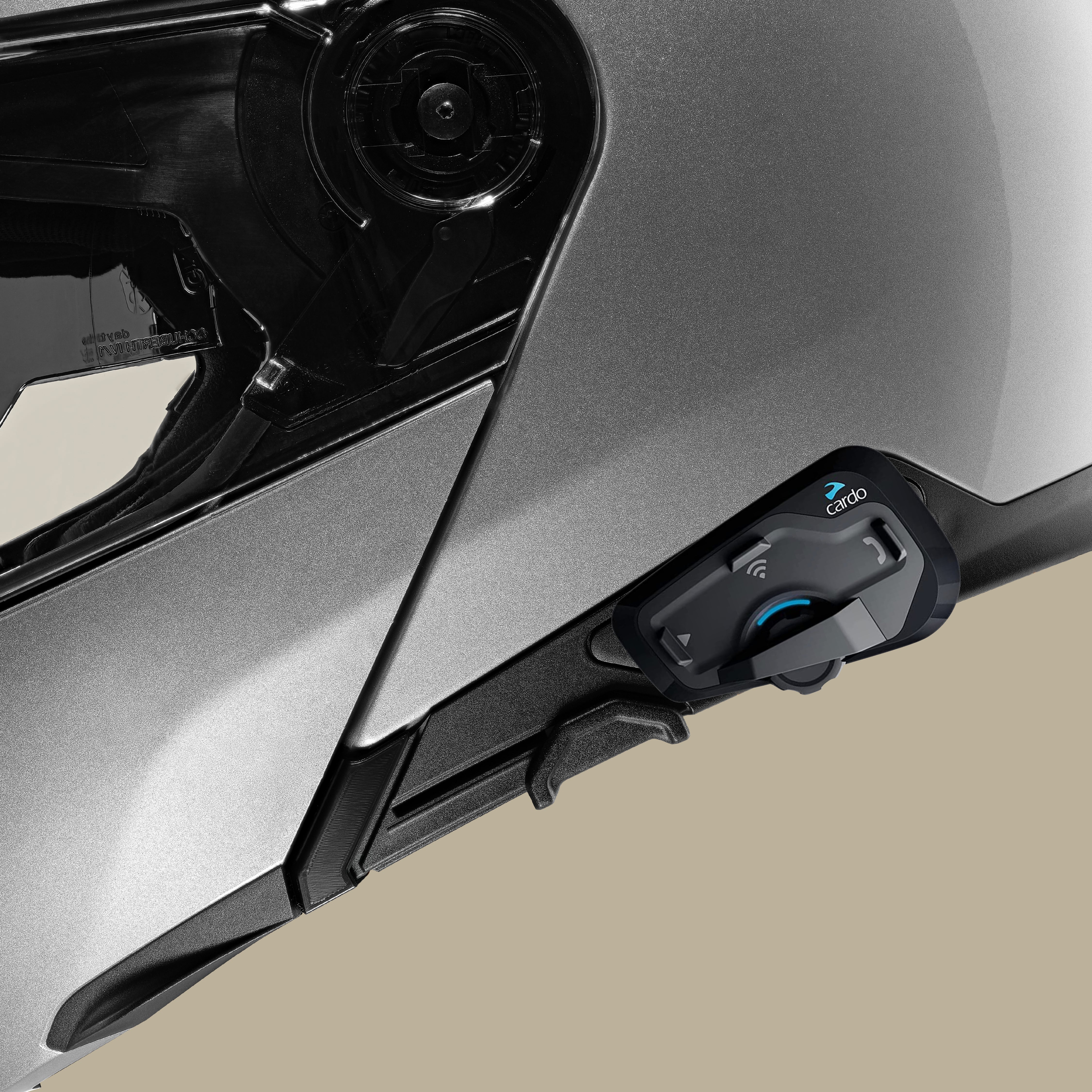 Pre-Order: Premium Adapter for Schuberth C5
